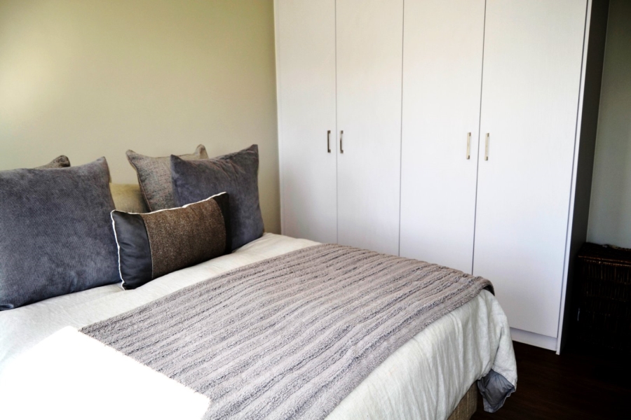  Bedroom Property for Sale in Croydon Gardens Estate Western Cape